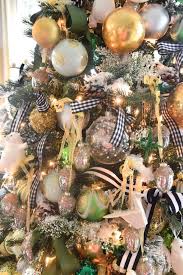 A Media Tour For Canadian Tire Canvas Christine Dovey Christmas Thoughts Christmas Tree Canvas Christmas Decorations