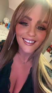 I have my own money 😝 my own friends 🥰 and loving my life ❤️ #happy  #heresto2025 #love #fyp #xyz #memories #neverlookback #heart #mentalhealth  #keeplooking #beg #happiness #myforever #morefun ...