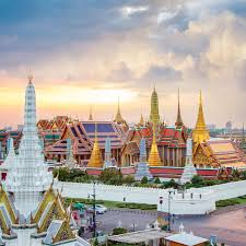 Tham quan khu chợ nổi, ngôi chùa vàng na chom thian, làng trồng trọt truyền thống thái lan, tại đây quý khách tự do trãi nghiệm lại. Tá»•ng Há»£p Cac Chua á»Ÿ Bangkok Vo Cung Ná»•i Tiáº¿ng Ma Du Khach Láº§n Ä'áº§u Ä'áº¿n Thai Lan Nen Tham Kháº£o