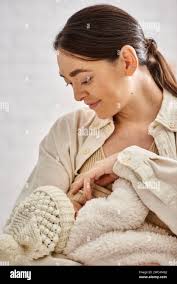 Appealing for her mother to come home hi-res stock photography and images