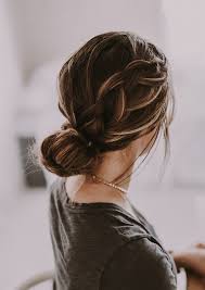 You can try so many looks with it. 15 Chic Christmas Hairstyles For Medium Length Hair Styleoholic