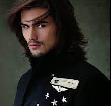 Men With Long Hair Men With Long Hair Photo Long Hair Styles Men Long Hair Styles Mens Hairstyles