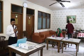 Muallaq secara bahasa artinya sesuatu yang digantungkan. Kelas 9 Qodha Dan Qodar Religious Studies Quiz Quizizz