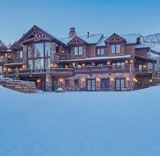 Pin By Joanne Meyn On Cabin Winter House Mansions Dream House