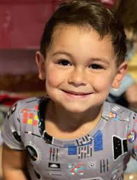 Beyond thrilled to announce the collab with the extraordinarily talented  @matt_fisher_and_the_tj We are both lefty, we both love @elviscostello and  we both record at the incredible @eightsixteenrecording_ It's a match made  in