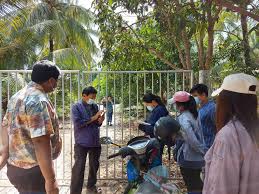 สำรวจแปลงเกษตรกร เพื่อเตรียมความพร้อมในการจัดทำกองล่อด้วงแรดมะพร้าว –  กรมส่งเสริมการเกษตร