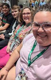 Congratulations to our newest Master 4-H'er, Addy Winchester, placing 1st  in the Swine Project! Congratulations to Esteban Contreras placing 2nd in  the Flowers, Shrubs, & Lawn Project & Honorable mention to Logan