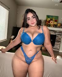 💙💙💙💙 Howdy 👋 Babe 💙 nationalanthem Blue blueaesthetic  victoriassecret legday bomdia pretty confidence style aesthetic