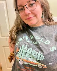 Shanna Schaefer's Instagram, Twitter & Facebook