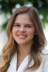 Kelly Gill's Instagram, Twitter & Facebook