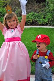 31 Unique Brother And Sister Halloween Costumes Sister Halloween Costumes Sibling Halloween Costumes Matching Halloween Costumes