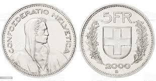 Photo libre de droit de Cinq Franc Suisse Sur Fond Blanc banque d'images et  plus d'images libres de droit de Monnaie suisse - Monnaie suisse, Pièce de  monnaie suisse, Billet de francs