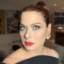 Working the prima ballerina head tilt. @robertvetica @elaineoffers  @csiriano @fd_gallery