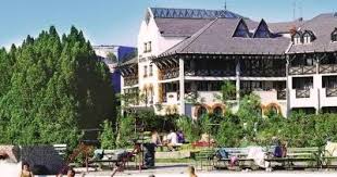 Does hunguest hotel sun resort offer any business services? Hunguest Hotel Flora Eger