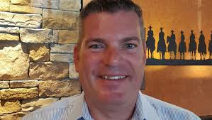 LongHorn Steakhouse boss is a team builder