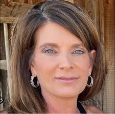 Vickey Allen KNOWS Manufactured Homes