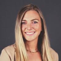 Kelly Mcalpine's Instagram, Twitter & Facebook