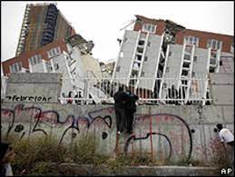 El epicentro ha sido en illapel, a unos 170 kilómetros de valparaíso. Terremoto En Chile Mas Fuerte Que El De Haiti Pero Menos Mortifero Bbc News Mundo
