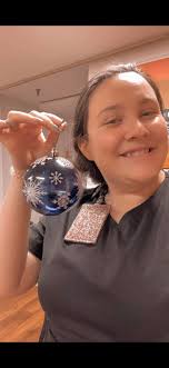 Samantha Hanson found Ashlyn's bench🌻