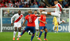 Somos un partidos de larga trayectoria en chile con presencia desde 1912. Se Viene El Peru Vs Chile Como Nos Ven Los Chilenos Once