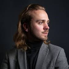 Krysten Lewis's Instagram, Twitter & Facebook