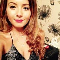 Stephanie Gow's Instagram, Twitter & Facebook