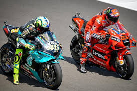 Le qualifiche della moto3 sul tracciato del mugello sono state teatro di un tremendo incidente che ha coinvolto ayumu sasaki, jeremy alcoba e jason dupasquier. Blopjjxx3riv1m