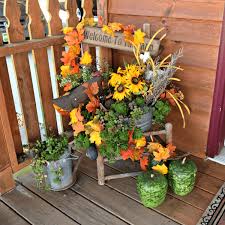 Occasionally designing small porchwith seasonal products is the. 13 Fall Front Porch Decor Ideas Hidden Springs Homestead