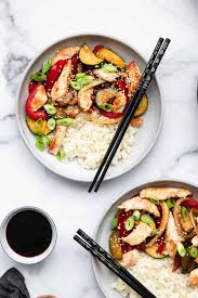 Made with everyday ingredients you already have in your pantry, you can throw this tasty stir fry together in next to no time. Easy Low Carb Keto Stir Fry 95 9 The Fish Oc Ca