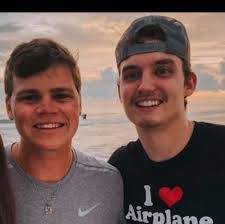 Andrew Grimmer's Instagram, Twitter & Facebook