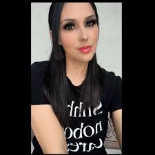 Are there 3/4 bedroom houses available for rent in the 361 area?