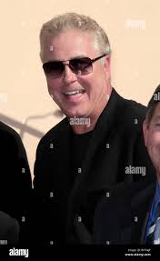 WILLIAM PETERSEN WILLIAM PETERSEN HONORED WITH A STAR ON THE HOLLYWOOD WALK  OF FAME HOLLYWOOD LOS ANGELES CA USA 03 February Stock Photo
