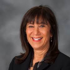 Janet Ellingson's Instagram, Twitter & Facebook