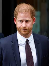 El príncipe Harry, oficialmente "degradado" por el palacio de Buckingham