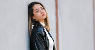 Ozge Ozacar Shines A Light On The Redemption Series In 2021 Redemption Series Actors