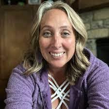 Tana Spence's Instagram, Twitter & Facebook