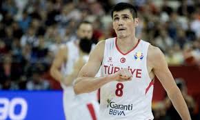 He won a silver medal with turkey's national team at the 2010 fiba world championships. Ersan Ilyasova Banks 19 Points And 10 Boards Eurohoops