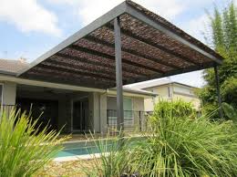 Https Designmag Fr Canisse Pergola 25 Idees Pour Un Ombrage Html Canisse Pergola Pergola Idees Pergola