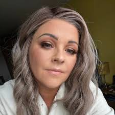 Lou Earnshaw (@lou_mc)