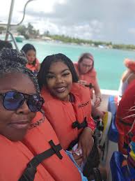 These 48 hours can't come fast enough!!!! Can't wait to escape this rain  🌧️