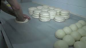 Borekcilerin Kol Boregi Saray Boregi Nasil Yapilir How To Make A Patty Youtube