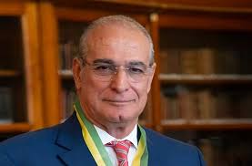 Morreu o odontopediatra David Casimiro de Andrade, professor da FMDUP