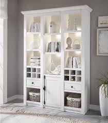 Home Affaire Vitrinen Schrank California Hohe 207 Cm Fur 399 99 Dekorative Rahmenoptik Und Aufwenige Kr Vitrinenschrank Vitrine Weiss Landhaus Vitrine Weiss