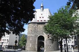 Maybe you would like to learn more about one of these? Quermania Marschiertor Aachen Nordrhein Westfalen Sehenswurdigkeiten Urlaub Und Ausflug Quer Durch Deutschland