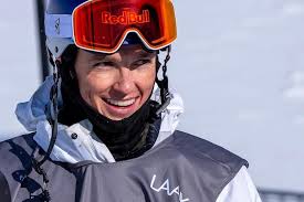 Scotty James and Val Guseli go 1-2 at Laax snowboard halfpipe, Jakara  Anthony extends moguls lead