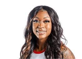 Deidre Estes's Instagram, Twitter & Facebook