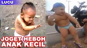 Kumpulan gambar lucu anak kecil merokok untuk whatsapp bisa download secara cuma cuma. Joget Anak Kecil Diiringi Musik Lucu Abis Youtube