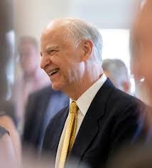 Amy Thien's Instagram, Twitter & Facebook