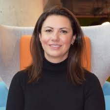 Tammy Winnie's Instagram, Twitter & Facebook