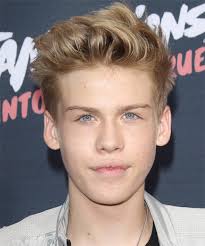 Aidan J Alexander Hairstyles And Haircuts